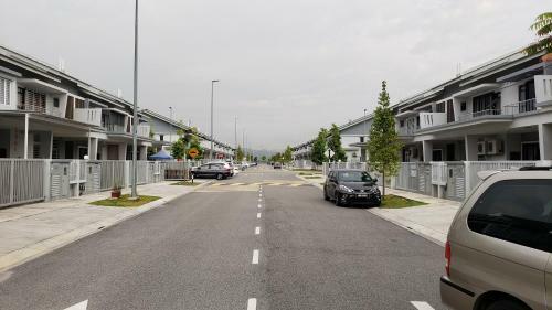 Sr Home-stay @ Klia