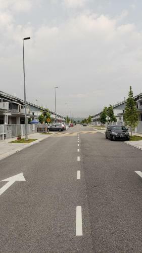 Sr Home-stay @ Klia