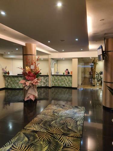 Grandeur Hotel And Spa