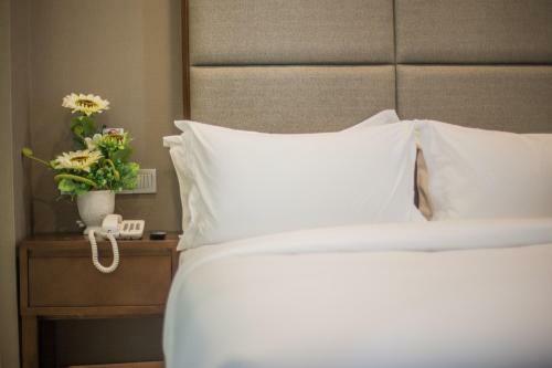 Grand Flora Hotel