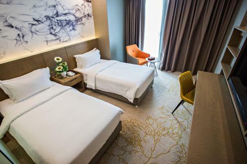 Grand Flora Hotel