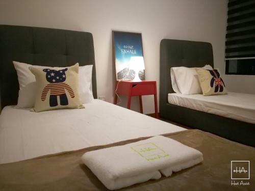 A Space Apartment @ I-city By Hostassist