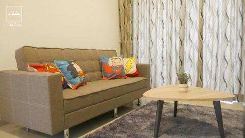 A Space Apartment @ I-city By Hostassist