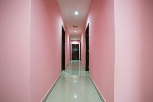 Oyo 1219 Hotel Bbk