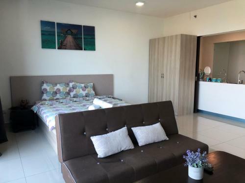 Hostal Cloud Stay At Setia Alam