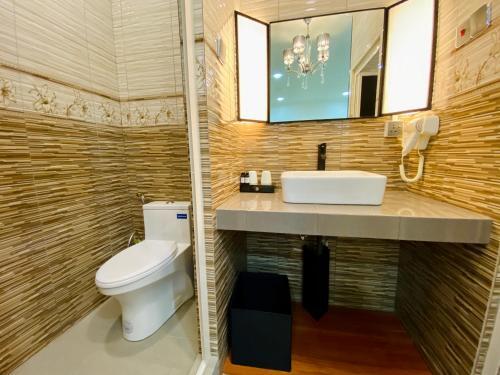 J Boutique Hotel ????
