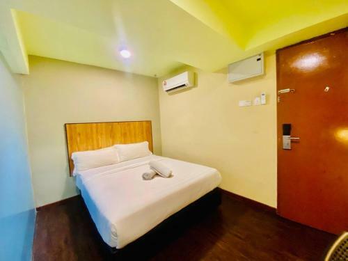 Cool Hotel Selayang
