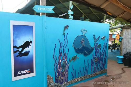 Lodge Underwater Explorer