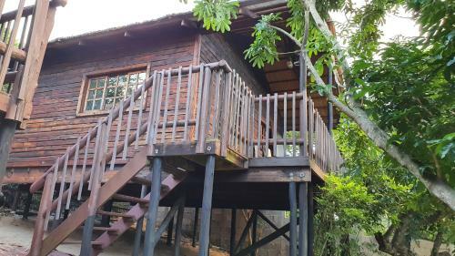Posada Coconut View Resort