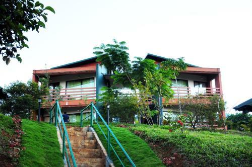 Hotel Petals Resorts Wayanad