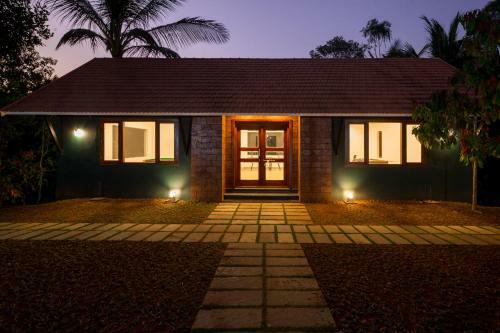 Hotel Petals Resorts Wayanad