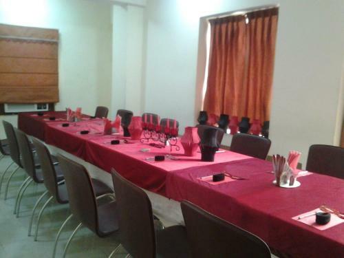 Hotel Maiden Residency