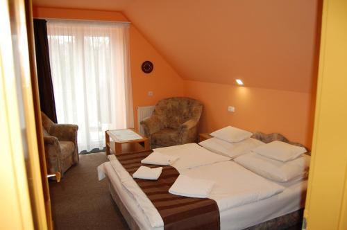 Hostal Judit Vend�gh�z