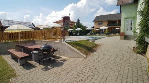 Kriszti�n Apartmanh�z