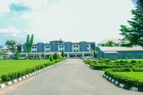 Hostal Room In Lodge - Marble Arch Hotels Awka