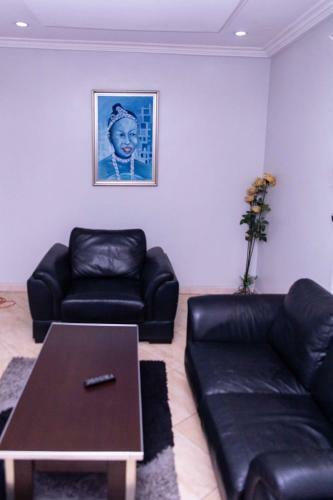 De Meros Hotel And Suites