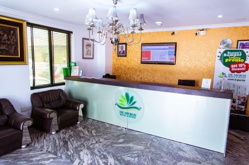 De Meros Hotel And Suites