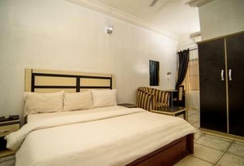 Hostal Room In Lodge - Zecool Hotels Limited