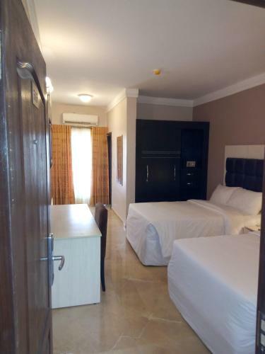 Beland Hotel Owerri