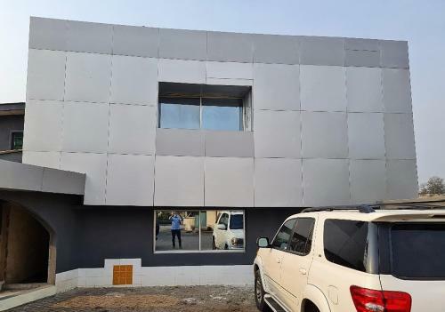 Apartamento Ulom Condos@pinewood Owerri
