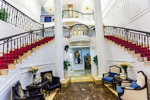 Jj Mas Hotel And Suites