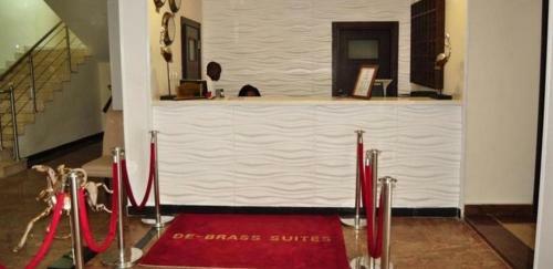 Hotel De-brass Suites