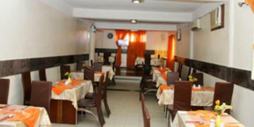 Hostal Room In Lodge - De-castle Luxury Home Ltd