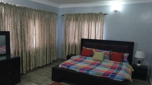 Sim Court Apartments Lekki