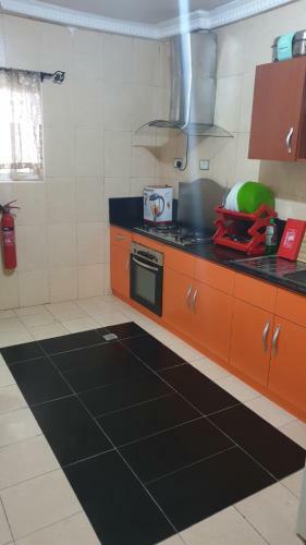 Sim Court Apartments Lekki