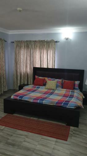 Sim Court Apartments Lekki