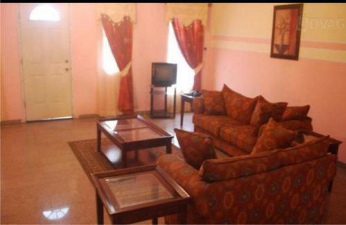 Hostal Room In Lodge - Christine Apartment Hotel Ltd