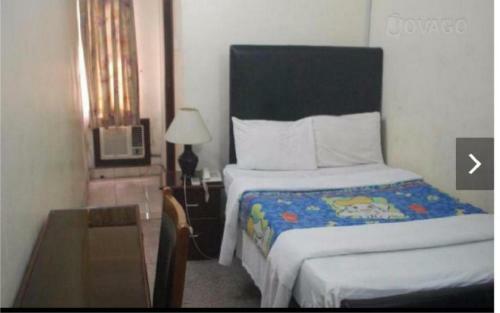Hostal Room In Lodge - Christine Apartment Hotel Ltd