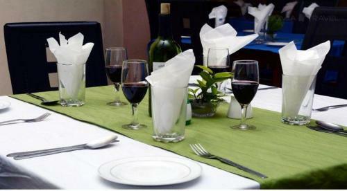 Hostal Room In Lodge - Christine Apartment Hotel Ltd