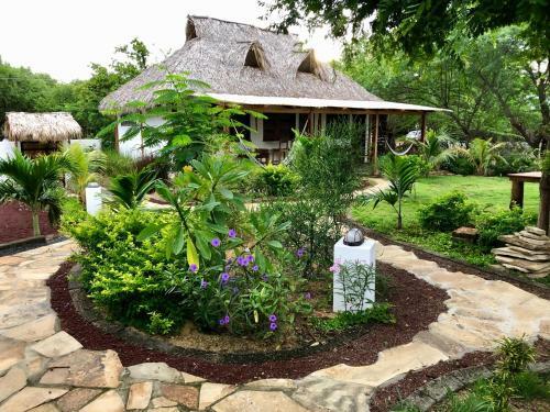 Hostal Twoten� Surf Home