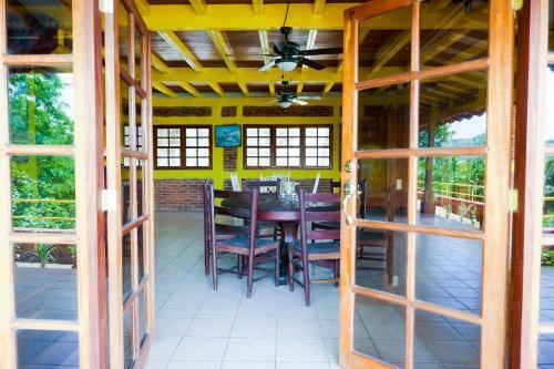 Hostal Casa Ruth