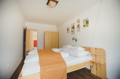 Hostal Judit Bungalow