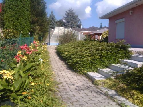 F�szek Apartmanh�z
