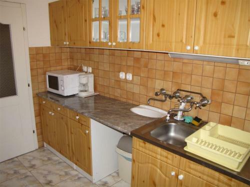 Hostal Dorina Vend�gh�z