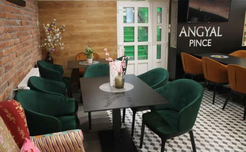 Hostal Angyal Vend�gh�z