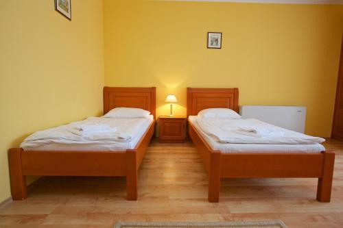 Hotel J�rja