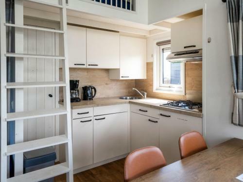 Holiday Home Europacs Resort Markermeer-3