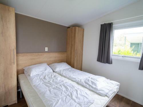 Holiday Home Europacs Resort Markermeer-10