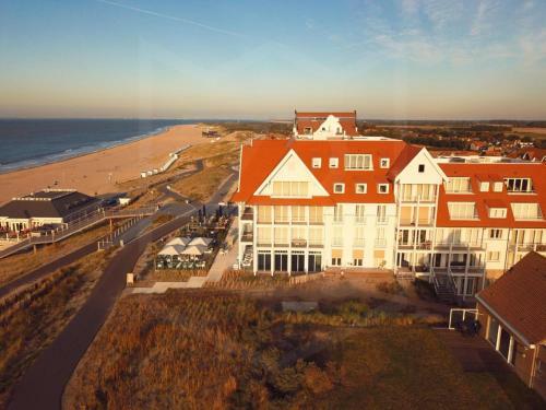 Exclusive Seafront Apartment Cadzand