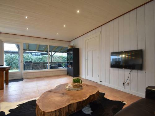 Modern Holiday Home In Callantsoog With Sauna