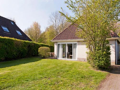 Holiday Home Bungalowpark It Wiid