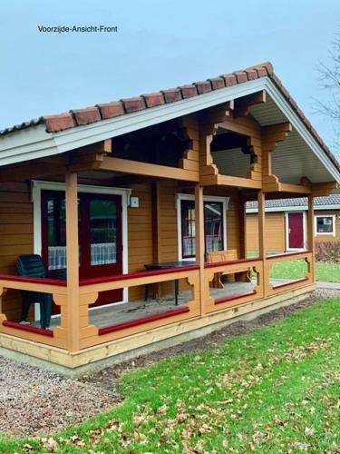 2 Bedroom Fins Chalet