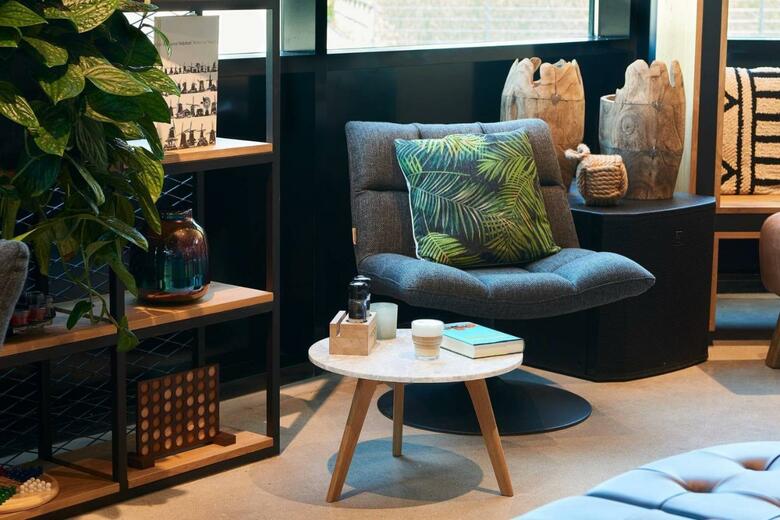 Hotel Moxy Amsterdam Schiphol Airport