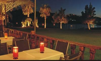 Hotel La Vi�uela
