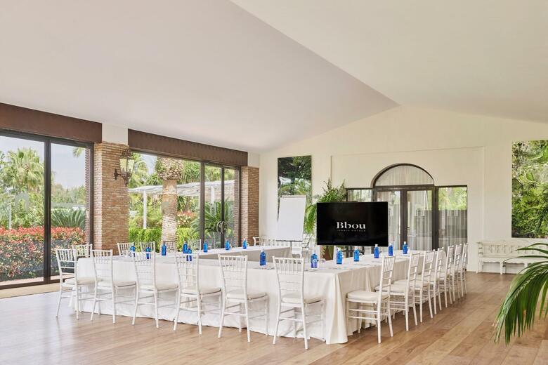 Hotel La Vi�uela