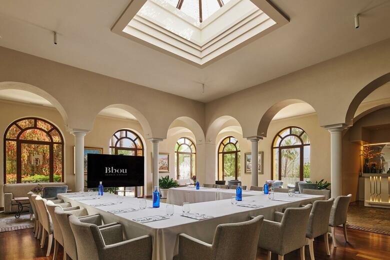 Hotel La Vi�uela